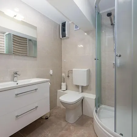 Belleza With Private Jacuzzi